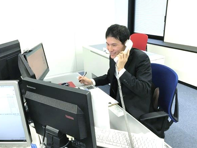 特機統括営業部